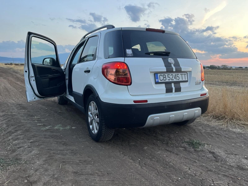 Fiat Sedici, снимка 3 - Автомобили и джипове - 52233953