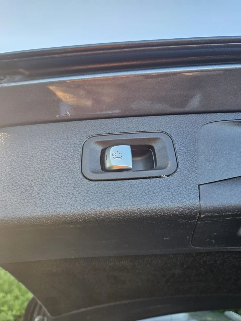 Mercedes-Benz E 400 4M FACE AMG line, снимка 13 - Автомобили и джипове - 52194190