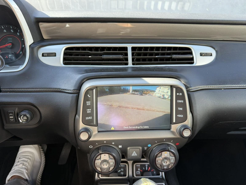 Chevrolet Camaro 6.2L, снимка 13 - Автомобили и джипове - 52243178