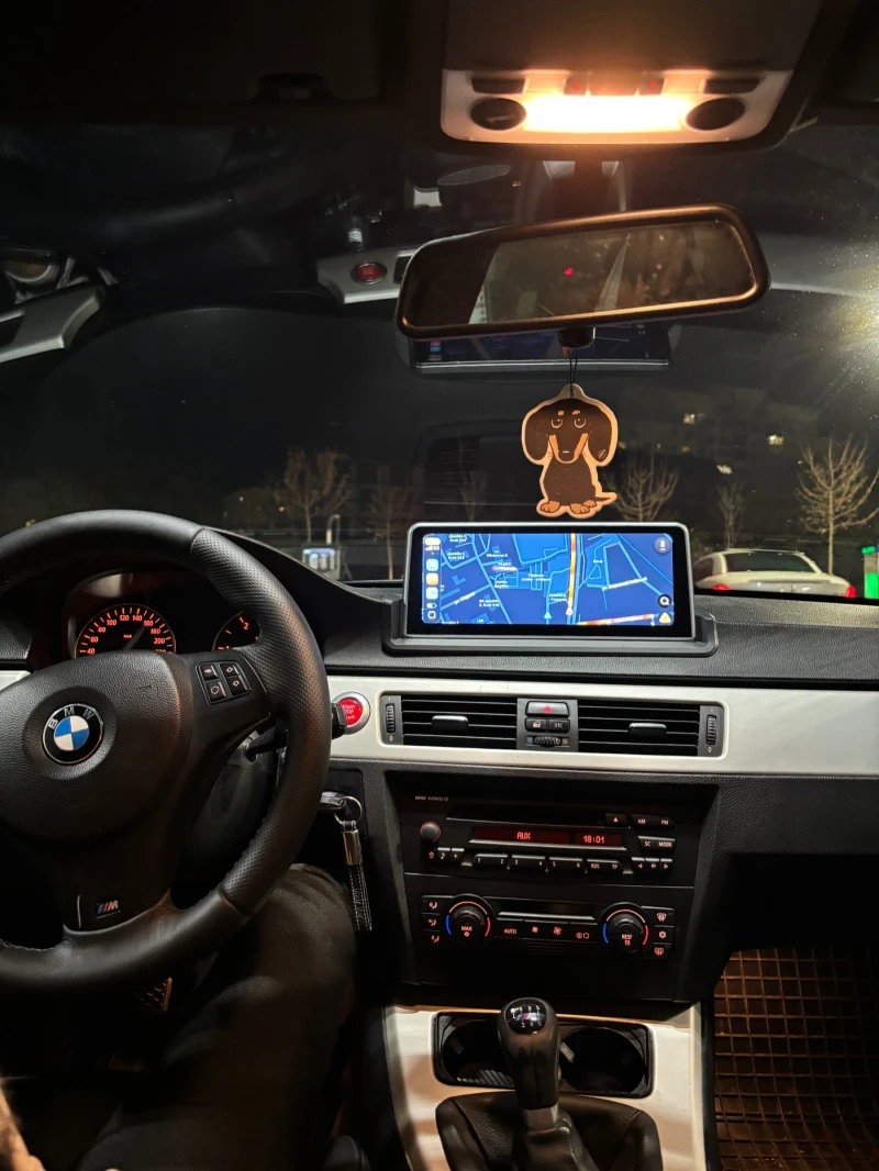 BMW 320, снимка 2 - Автомобили и джипове - 52426302