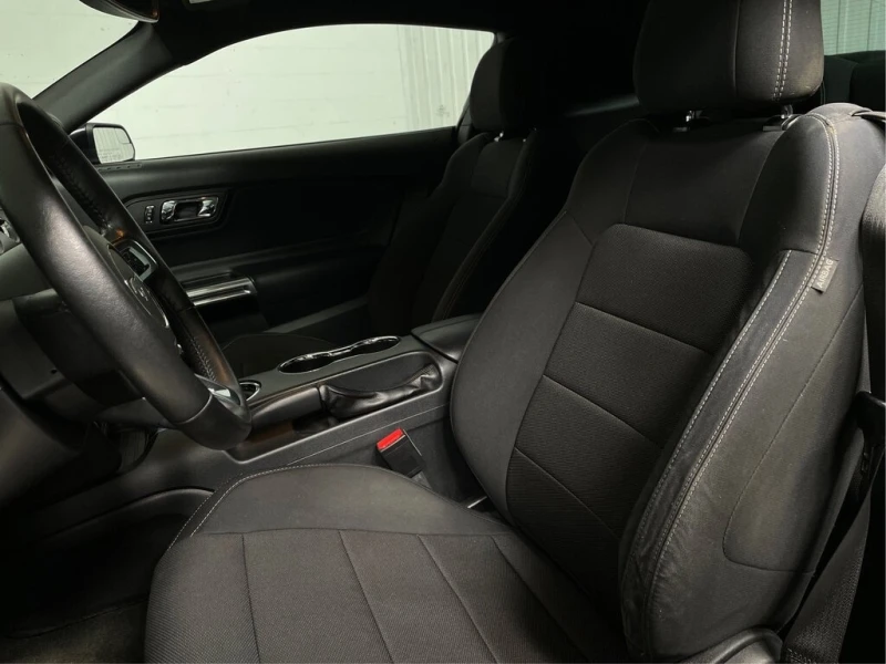 Ford Mustang * V6 A/C Mags * CARFAX * ЦЕНА ДО БГ, снимка 12 - Автомобили и джипове - 52803551