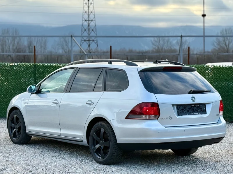 VW Golf 1.6TDi, снимка 7 - Автомобили и джипове - 52818118