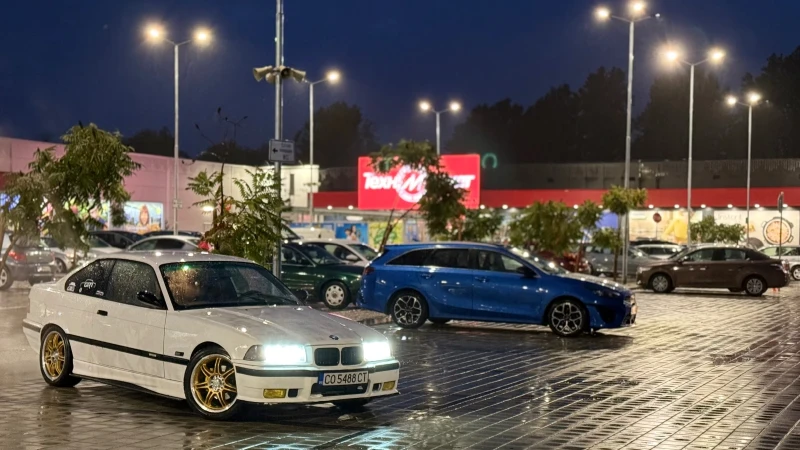 BMW 318 is, снимка 8 - Автомобили и джипове - 53500979