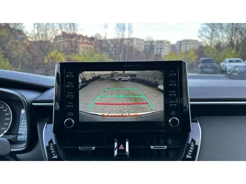 Toyota Corolla SDN 1.5 VVT-i COMFORT, снимка 15 - Автомобили и джипове - 52947128