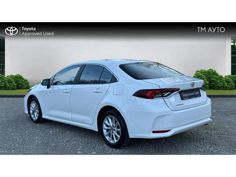 Toyota Corolla SDN 1.5 VVT-i COMFORT, снимка 2 - Автомобили и джипове - 52947128
