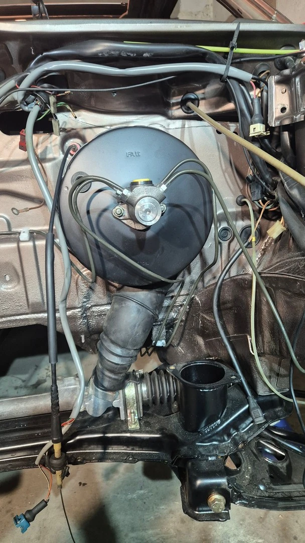 VW Golf Syncro 1.8, снимка 11 - Автомобили и джипове - 53049973