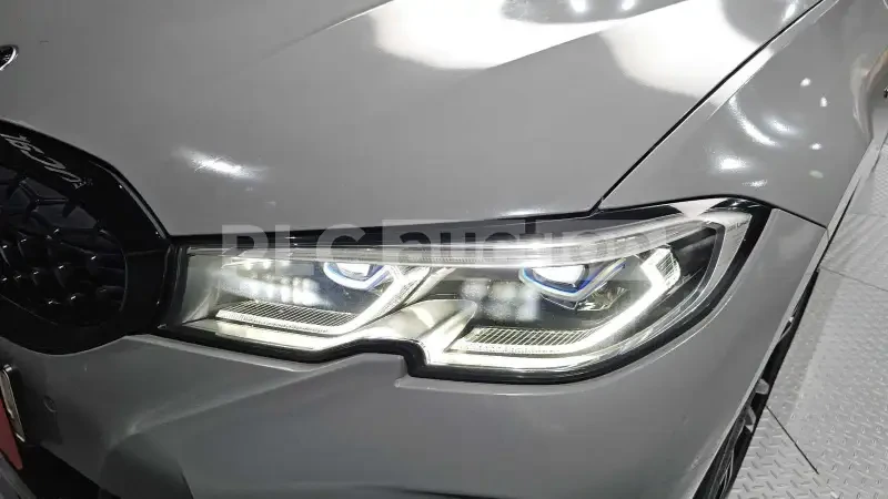 BMW 330 NIGHT VISION* 360* H/K* HEAD-UP* ЛАЗЕРИ* ШИБИДАХ, снимка 2 - Автомобили и джипове - 55008641