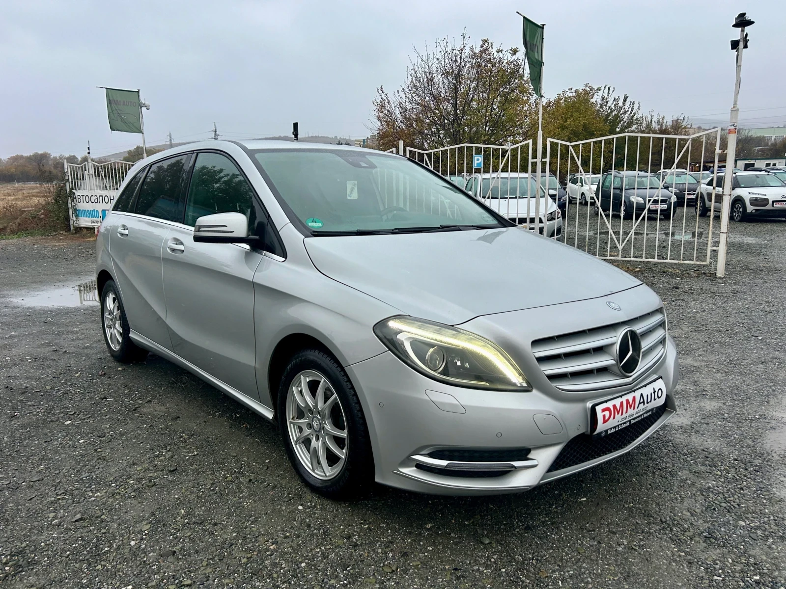 Mercedes-Benz B 180  ДИСТРОНИК * АВТОМАТИК 7G * КАМЕРА * AVANTGARDE - изображение 3