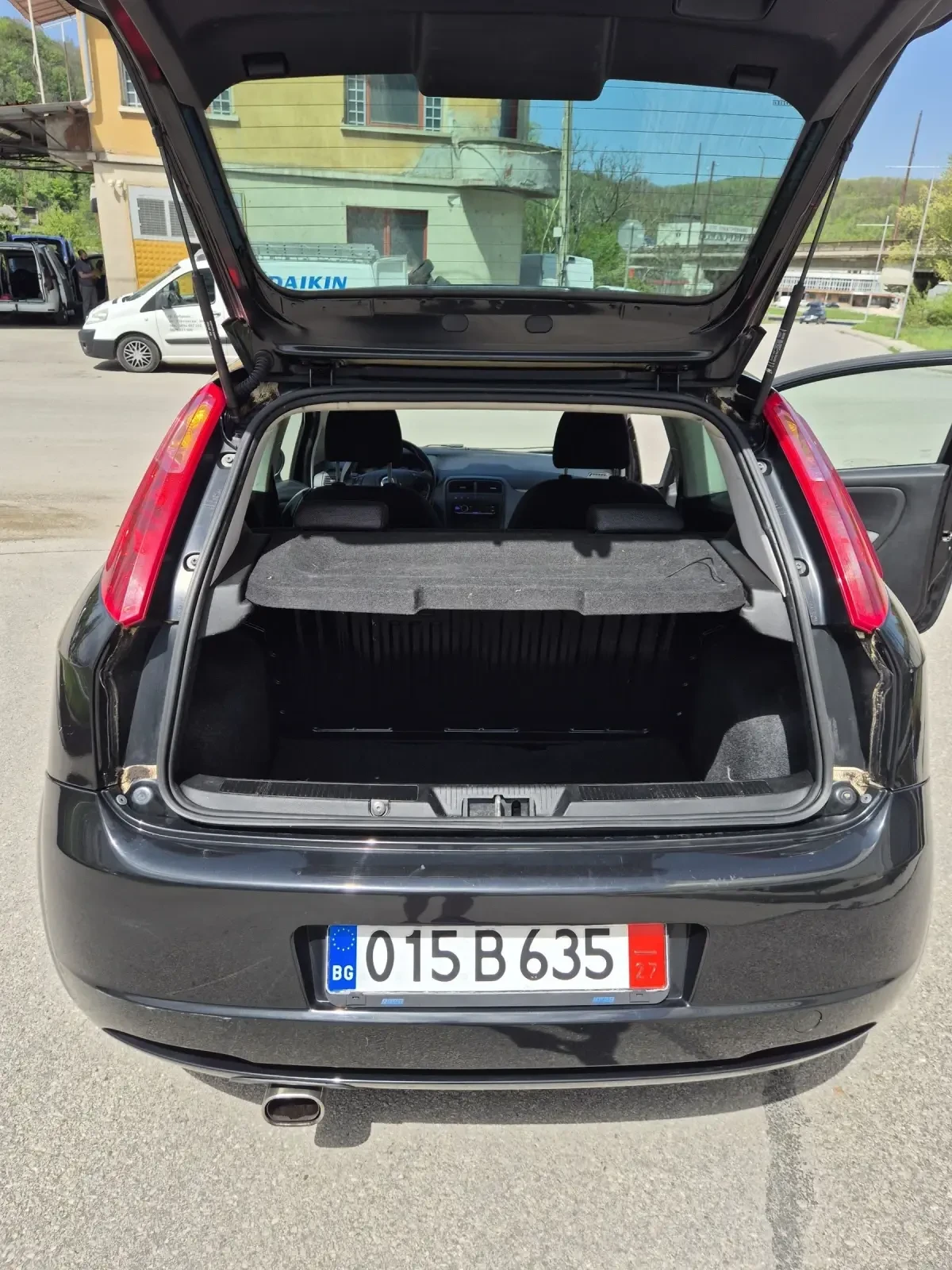 Fiat Punto 1.4 бензин - изображение 9