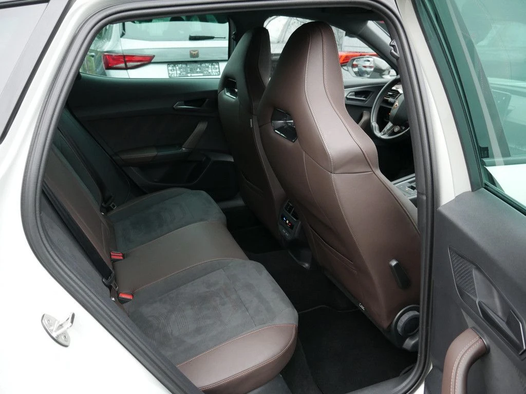 Cupra Formentor VZ5* TAIGA* BREMBO* DISTR* CARBON* MEMORY*  | Mobile.bg   12