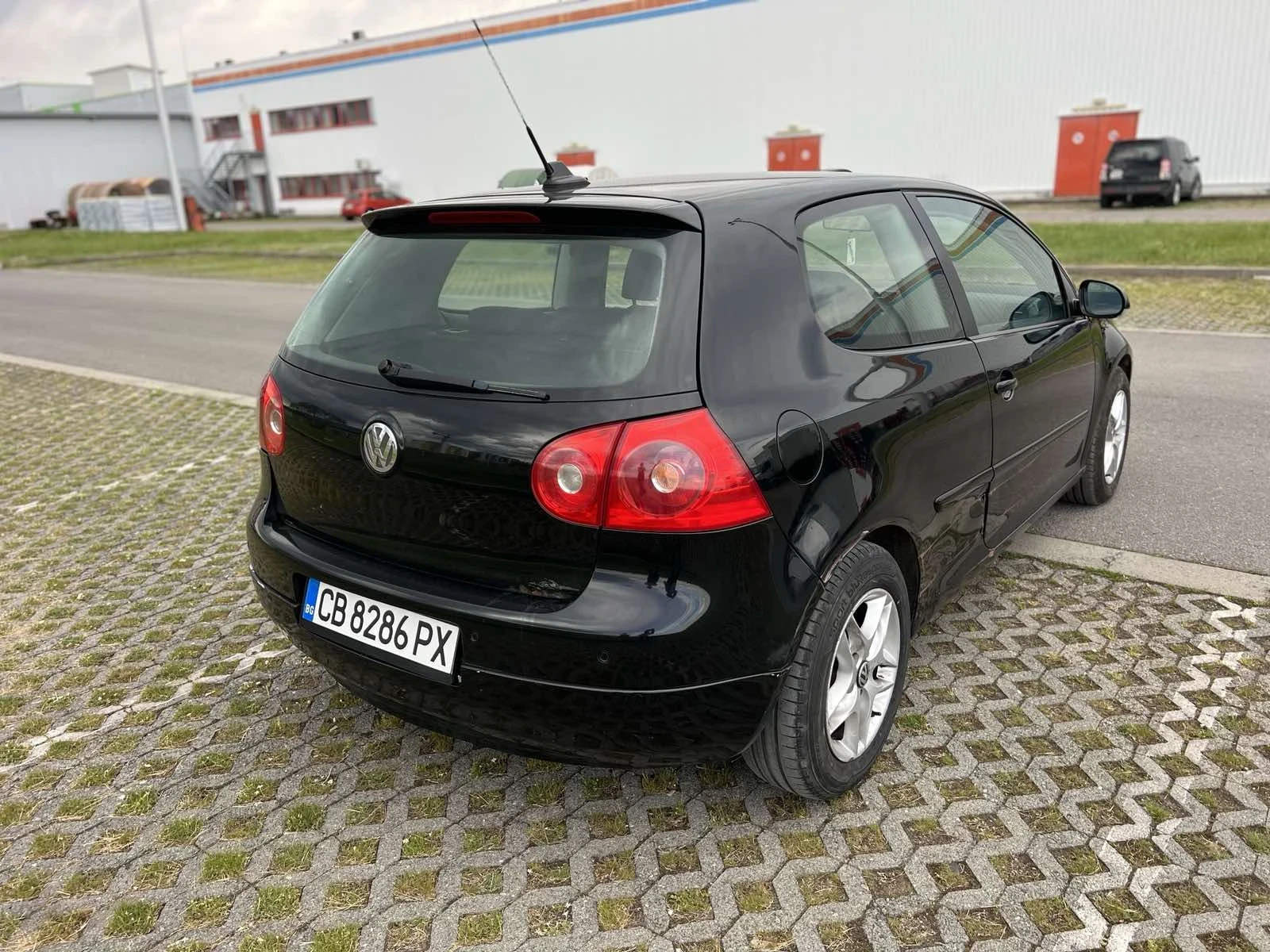 VW Golf 2, 0 TDI Klimatronik - изображение 2