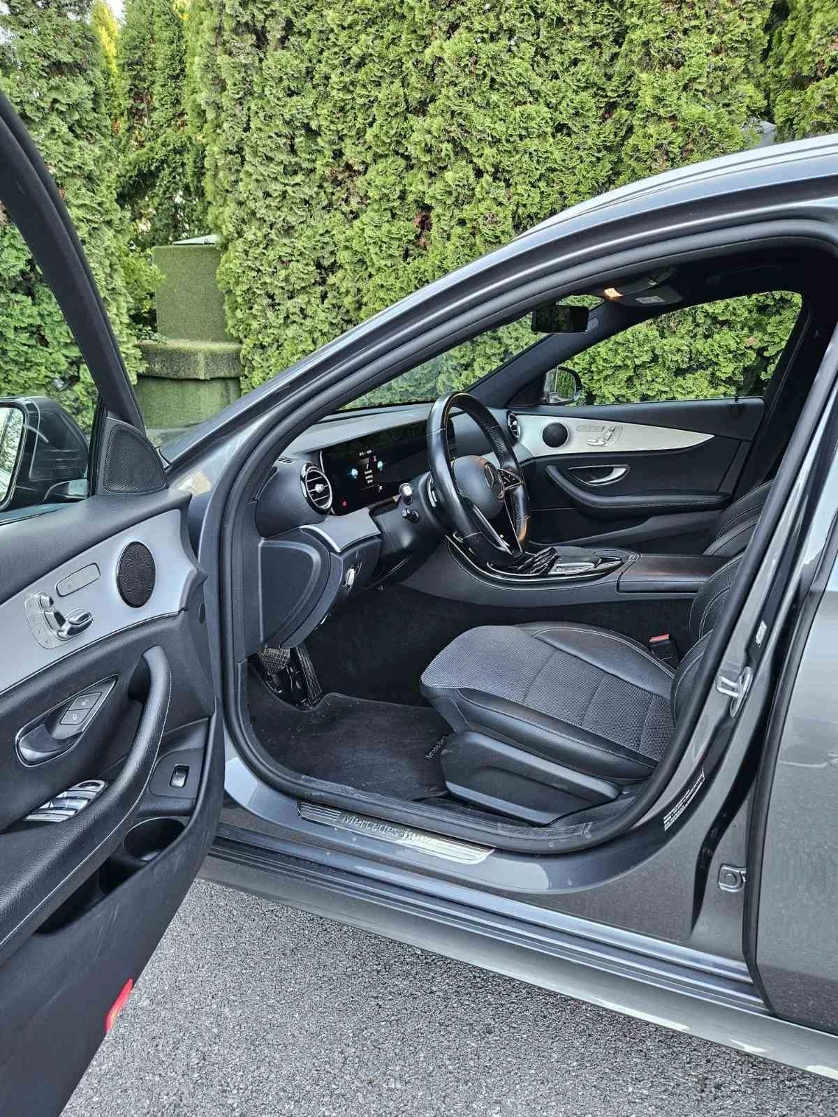 Mercedes-Benz E 400 4M FACE AMG line | Mobile.bg   7