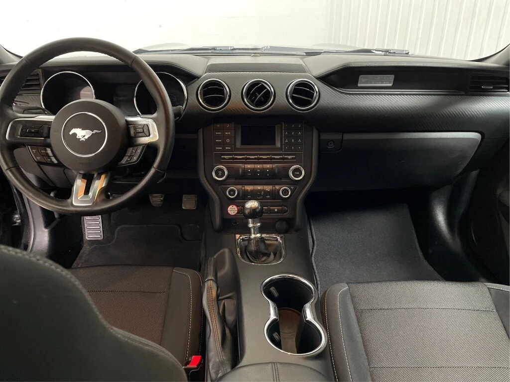 Ford Mustang * V6 A/C Mags * CARFAX * ���� �� �� | Mobile.bg � ����������� 13