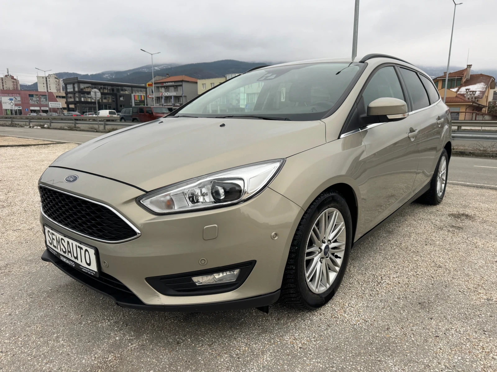 Ford Focus 2.0TDCI * PowerShift * Cool&Connect * CarPlay | Mobile.bg � ����������� 1