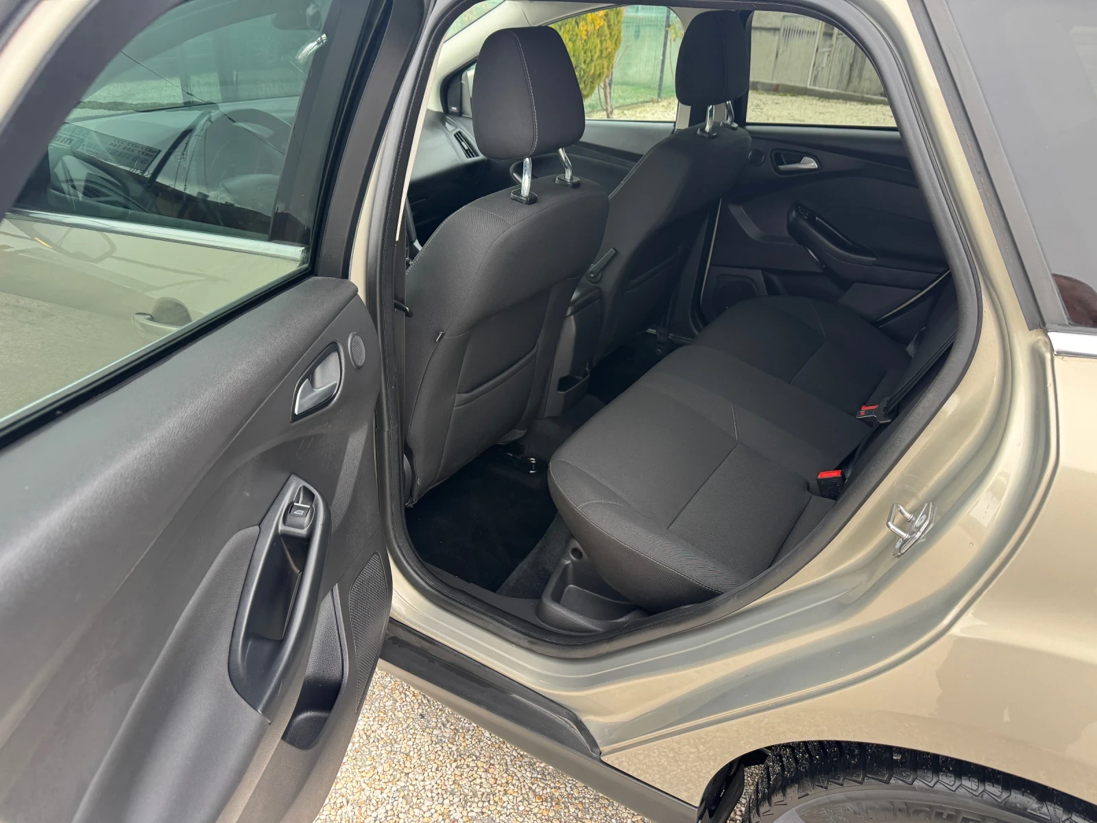 Ford Focus 2.0TDCI * PowerShift * Cool&Connect * CarPlay | Mobile.bg � ����������� 14