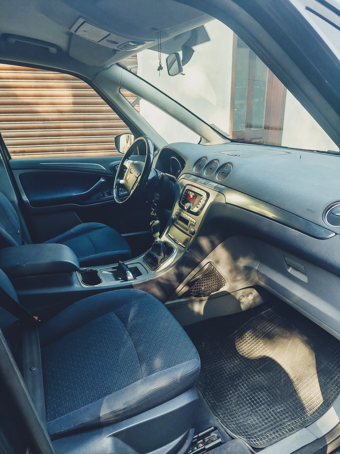 Ford Galaxy  - изображение 6