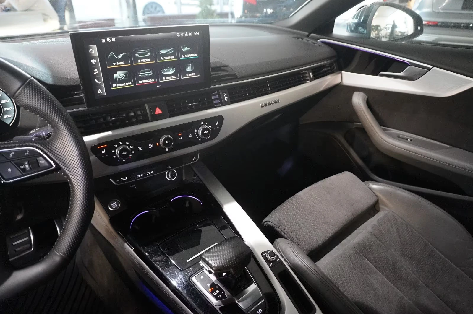 Audi A5 45TFSI/245HP/S-LINE/QUATTRO/CAM/MATRIX/150z, снимка 11 - Автомобили и джипове - 53813100