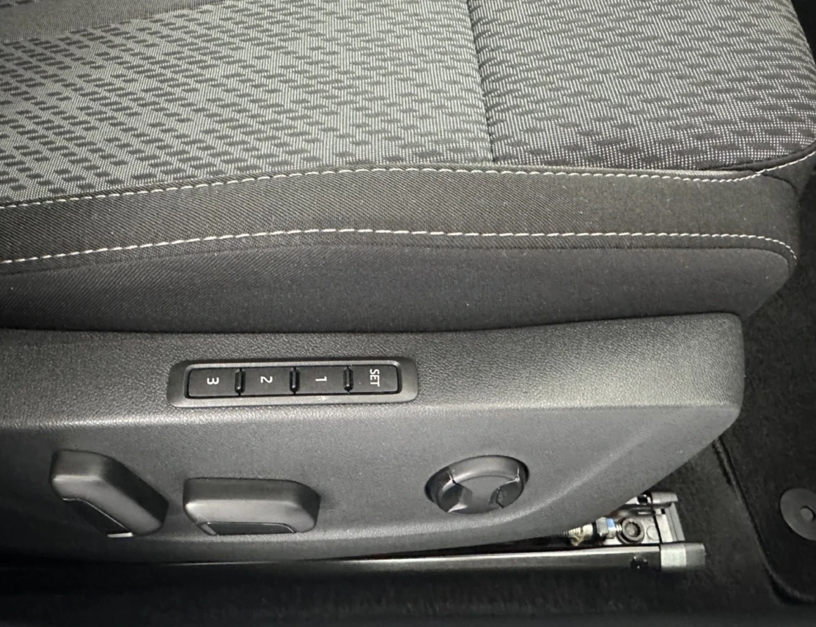 Skoda Octavia 1.4 TSI PHEV.PLUG-IN HYBRID.KAMERA.LED.NAVI, снимка 16 - Автомобили и джипове - 53832791