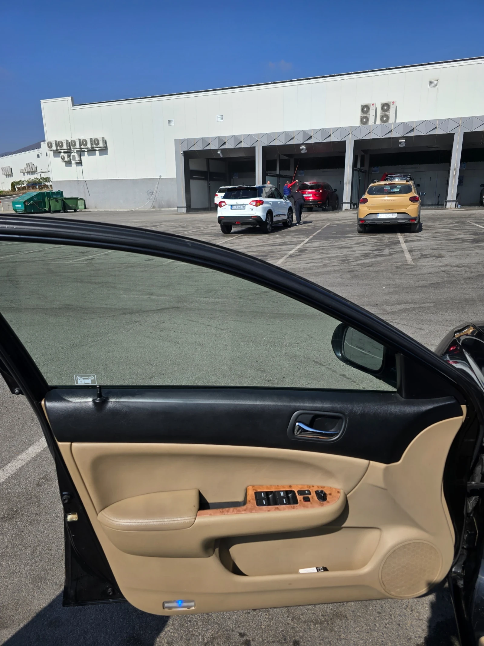 Honda Accord 2.4 I-VTEC, снимка 12 - Автомобили и джипове - 53835947