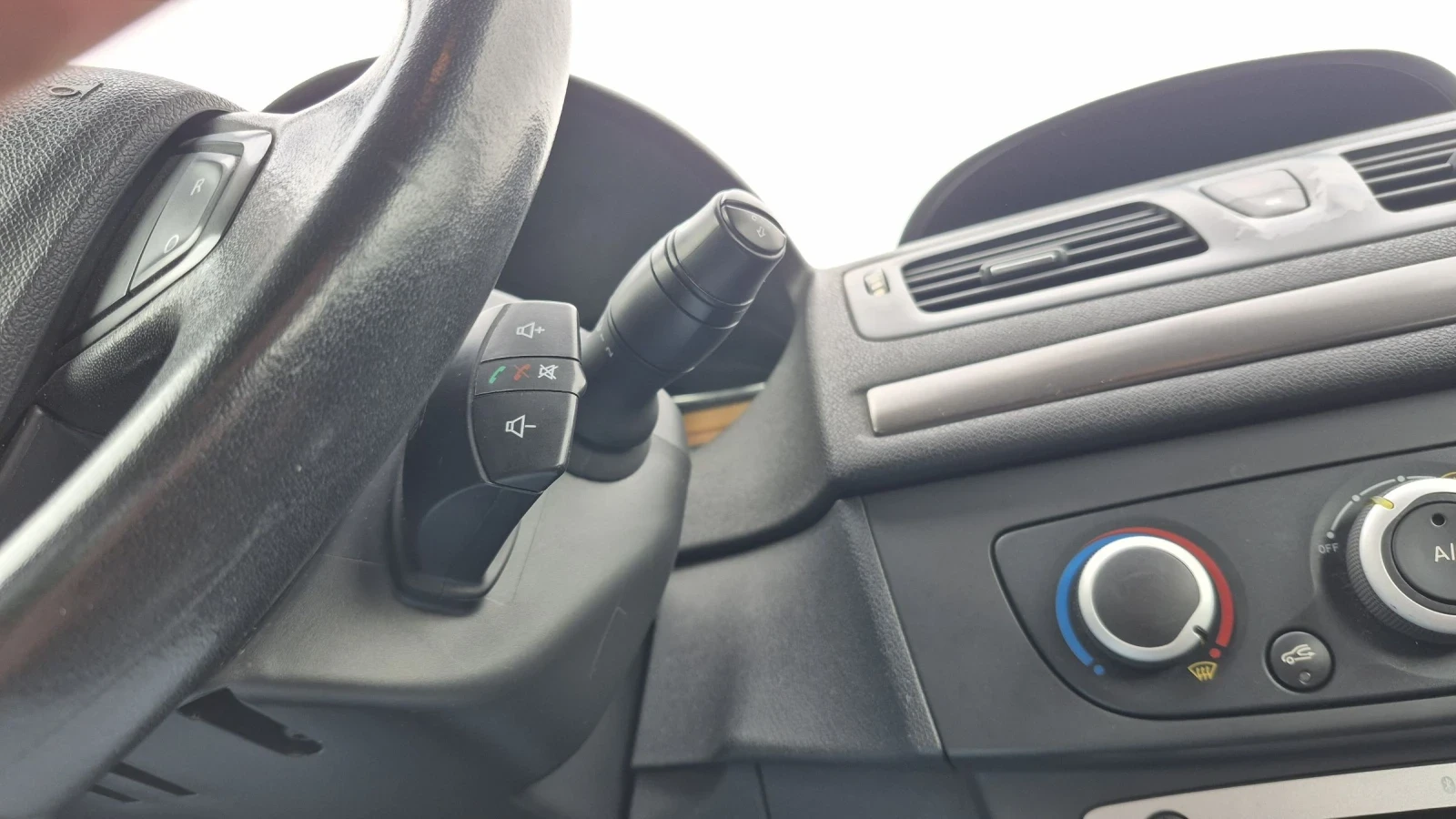 Renault Megane 1.5DCi * 145 000 км * от България * Бартер, снимка 15 - Автомобили и джипове - 53934324