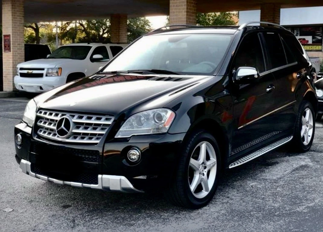 Mercedes-Benz ML 550 AMG 5.5 V8, FACE 388 к.с. / Газ / ТОП състояние, снимка 2 - Автомобили и джипове - 53992594