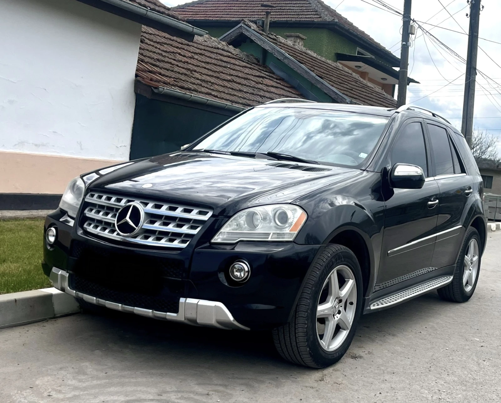 Mercedes-Benz ML 550 AMG 5.5 V8, FACE 388 к.с. / Газ / ТОП състояние