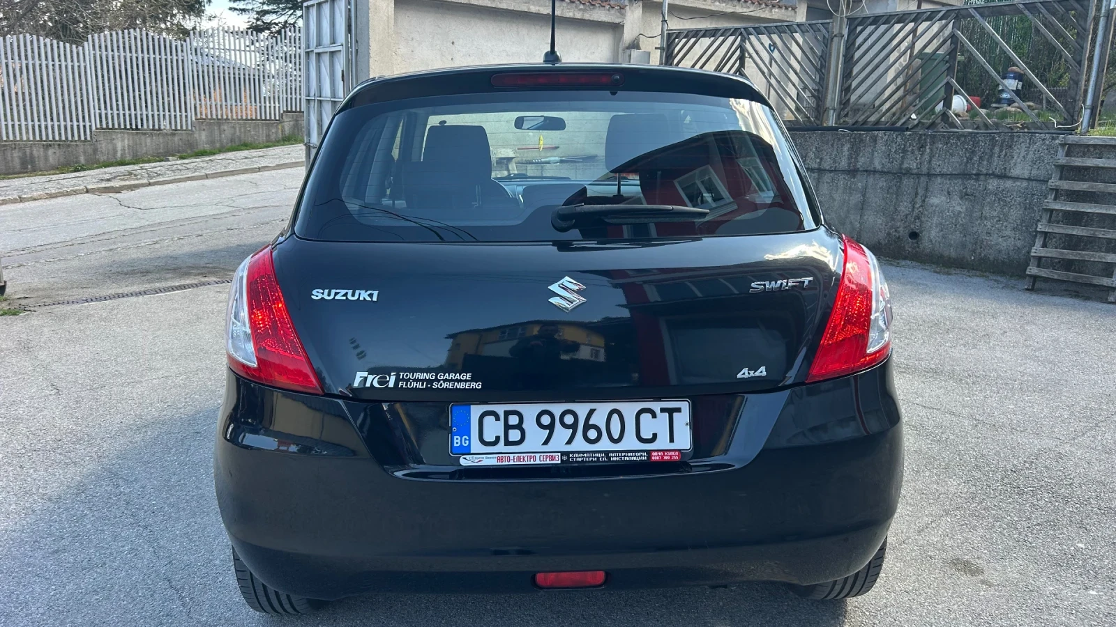 Suzuki Swift 1.2-4х4, снимка 4 - Автомобили и джипове - 54233839
