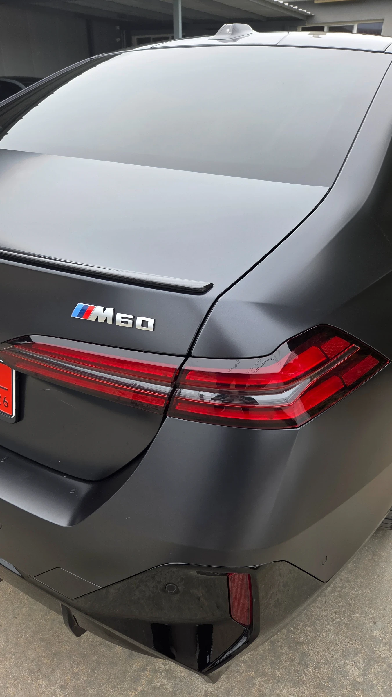 BMW i5 M60 601к.с XDrive Pano B&W, снимка 6 - Автомобили и джипове - 54472740