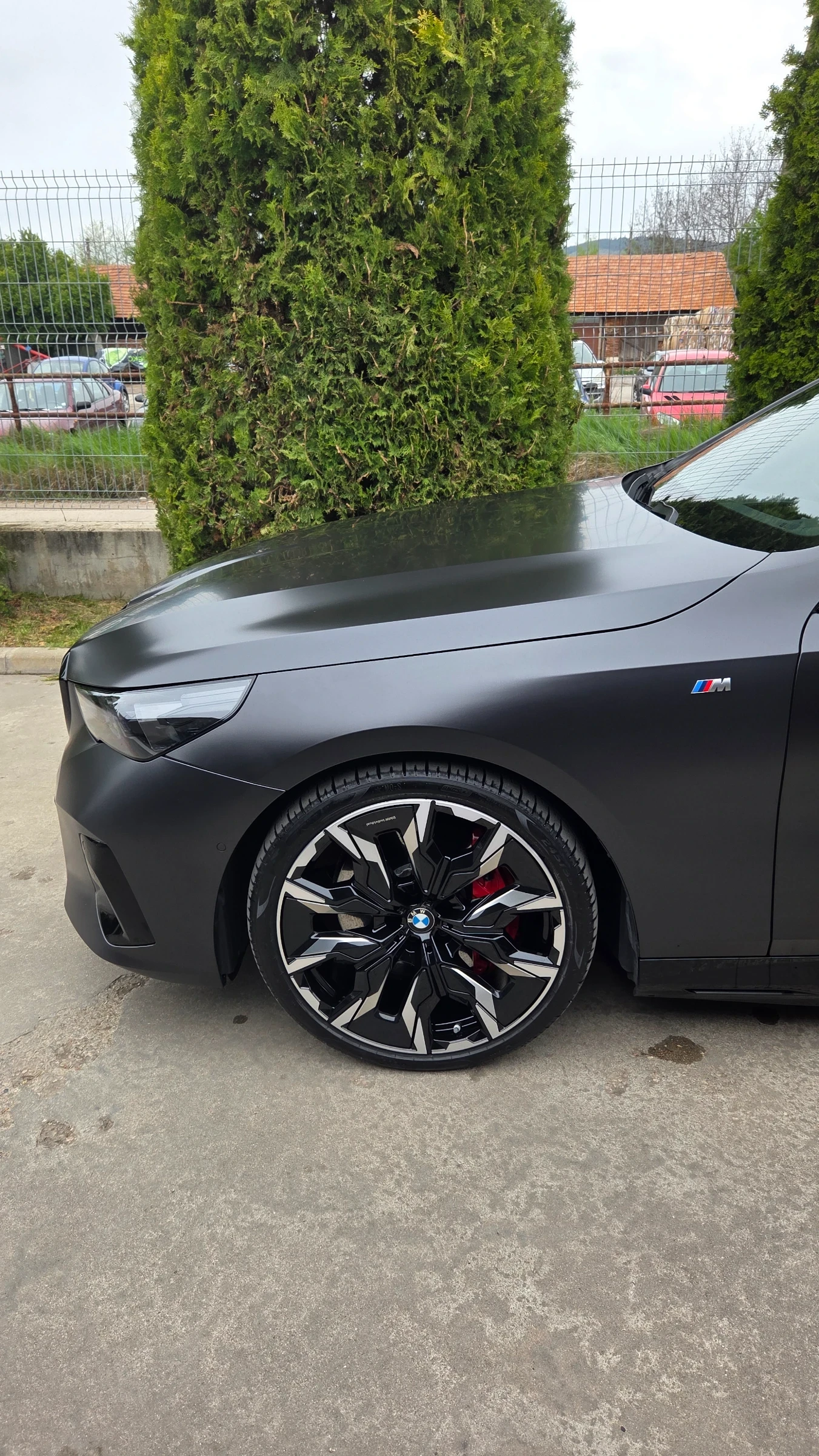 BMW i5 M60 601к.с XDrive Pano B&W, снимка 7 - Автомобили и джипове - 54472740