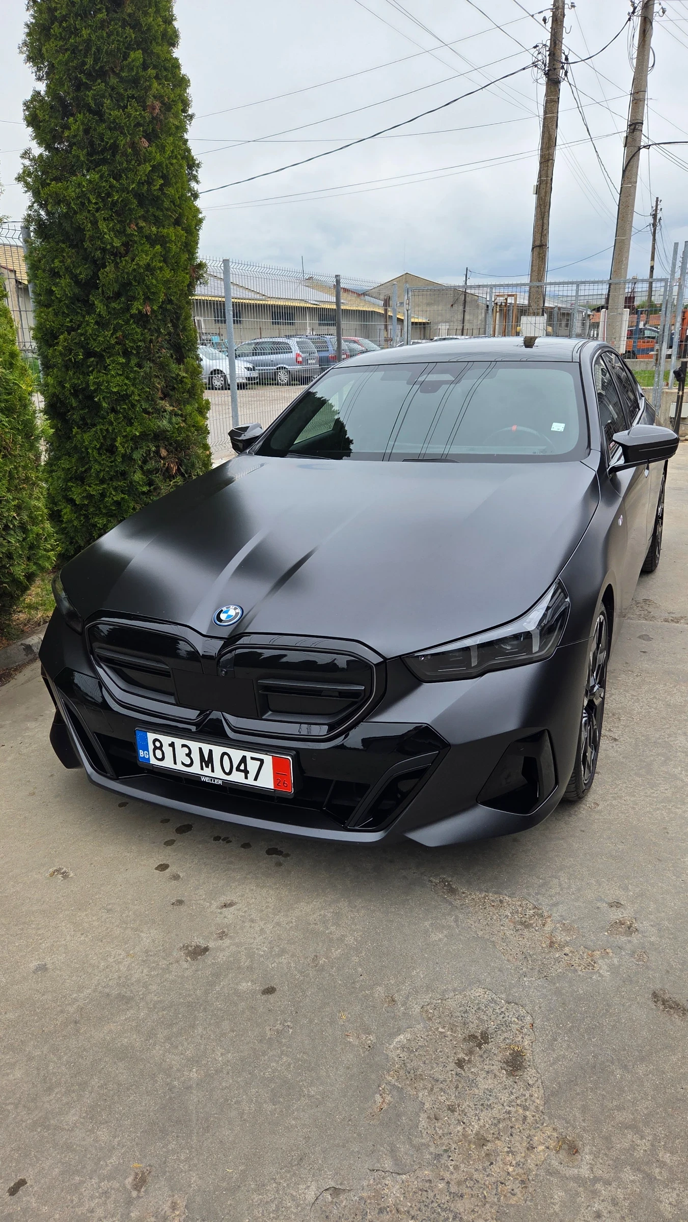 BMW i5 M60 601к.с XDrive Pano B&W