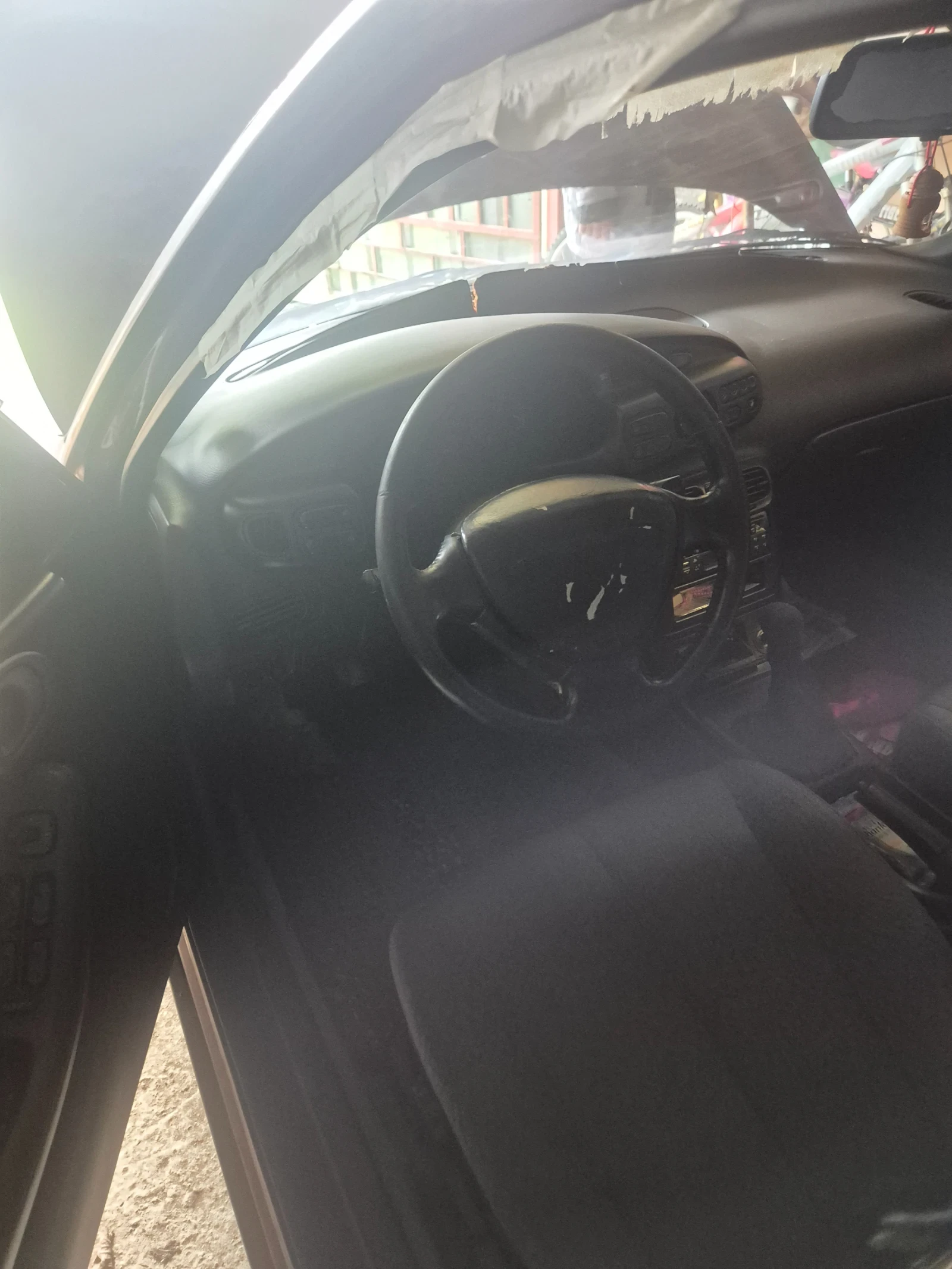 Mazda Xedos 1.6 бензин, снимка 5 - Автомобили и джипове - 54580366