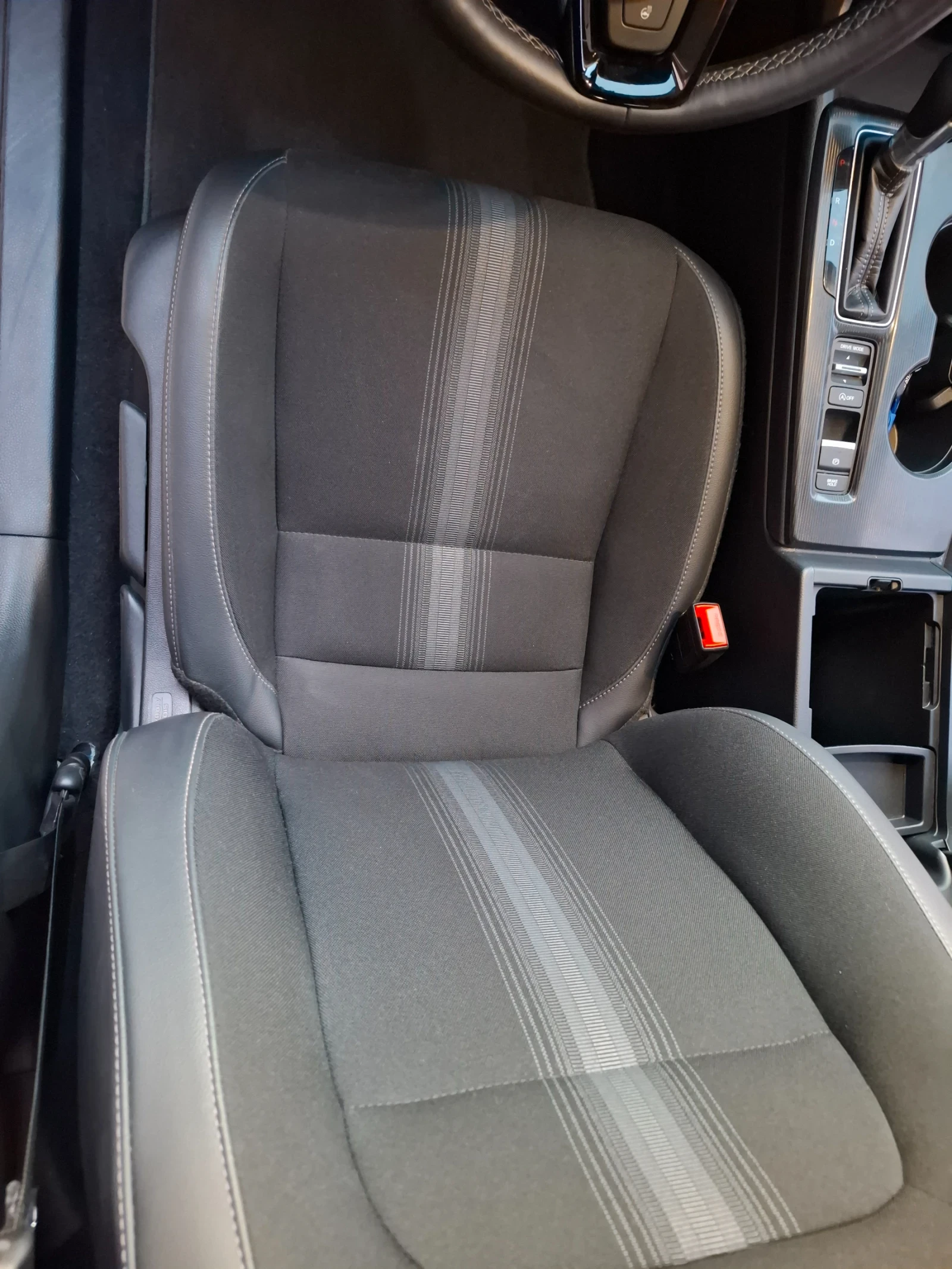 Honda Civic 1.5T Sport, снимка 8 - Автомобили и джипове - 54702077