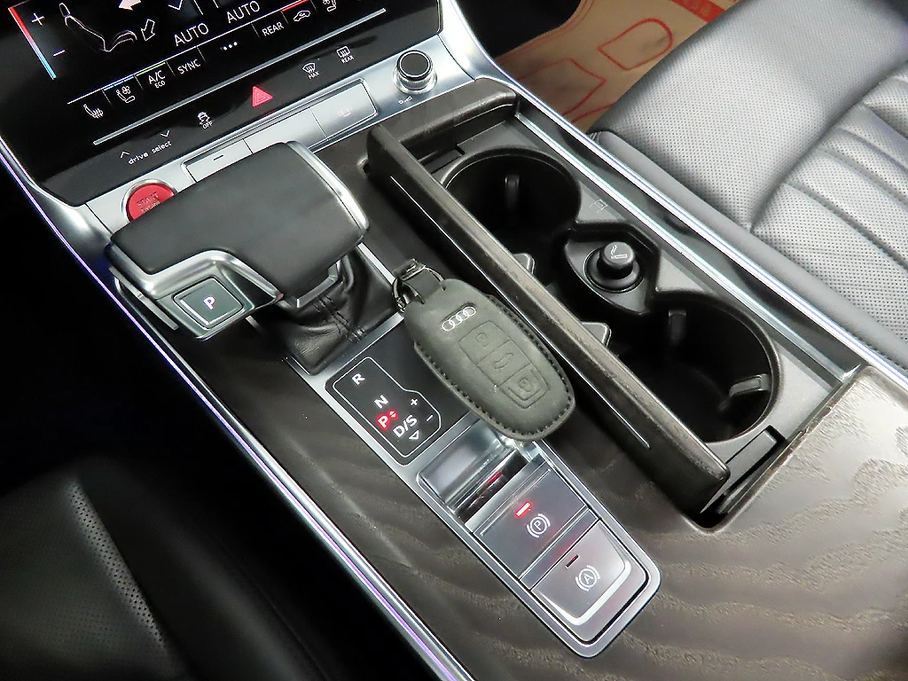 Audi A6 quattro premium, снимка 12 - Автомобили и джипове - 55323653