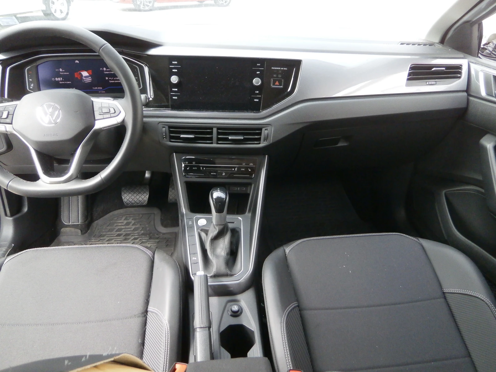 VW Taigo 1.5 TSI/Aut./Style/2.200 km. | Mobile.bg � ����������� 13