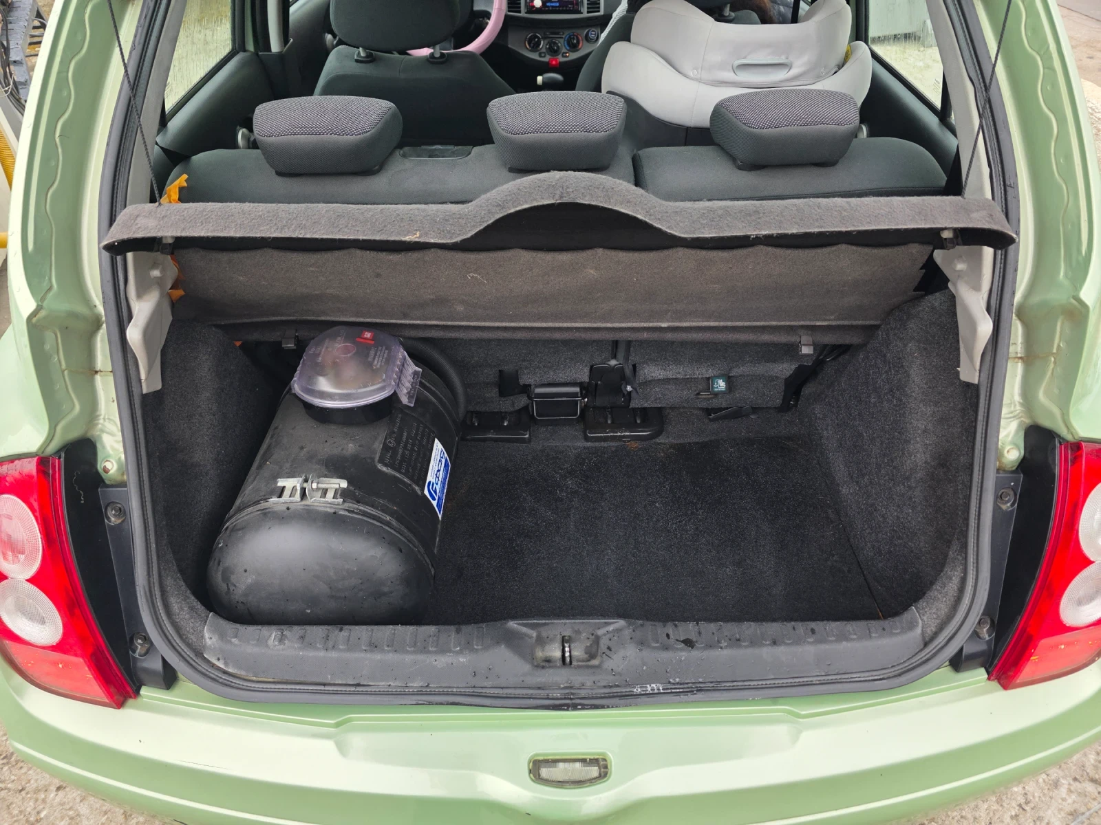 Nissan Micra, снимка 8 - Автомобили и джипове - 56267252
