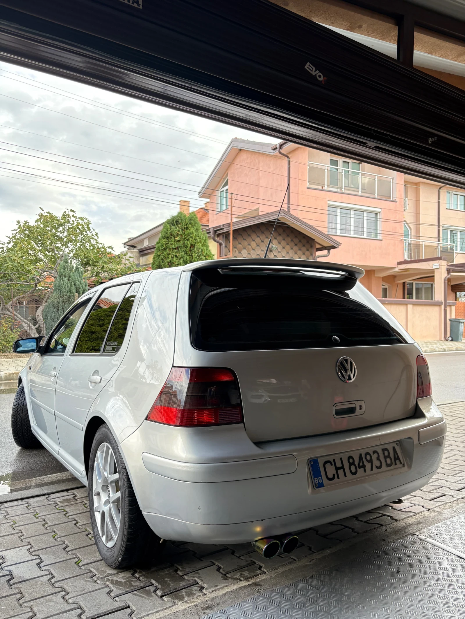 VW Golf 1.9TDI, снимка 4 - Автомобили и джипове - 56621829