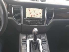 Porsche Macan * AWD 4dr Turbo * CARFAX * ОПЦИЯ ЗА ФИНАНСИРАНЕ, снимка 9