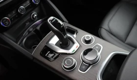 Обява за продажба на Alfa Romeo Stelvio 2.0T 280 Q4 AT8 Ti ~69 120 лв. - изображение 9