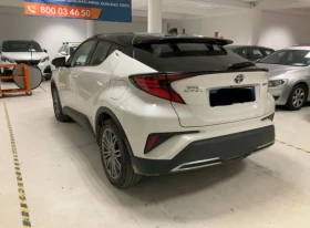 Toyota C-HR 2.0iHybrid* Lounge* Bi-Tone* JBL* LED* ПЕРФЕКТЕН*  - 43900 лв. / 22445.71 € - 52176358 2