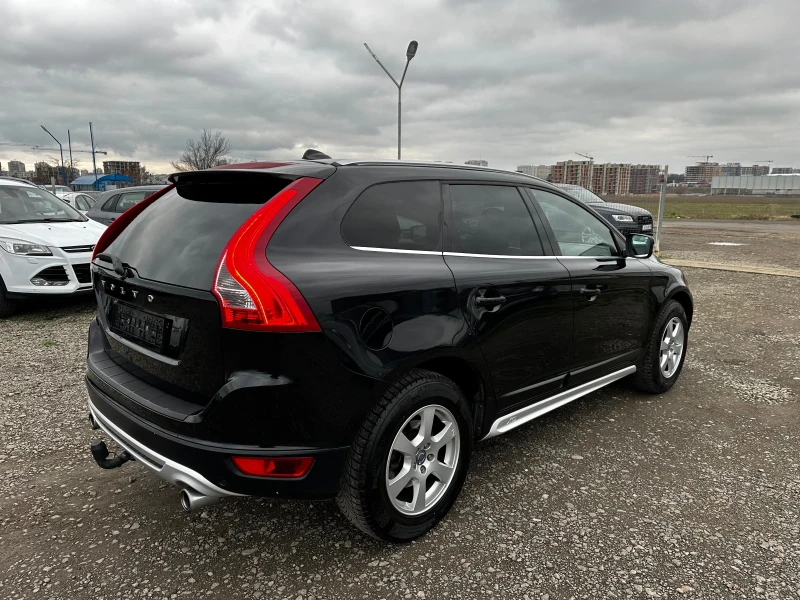 Volvo XC60 2.4 D5 R-DESIGN AWD HEICO SPORTIVE , снимка 8 - Автомобили и джипове - 48504631