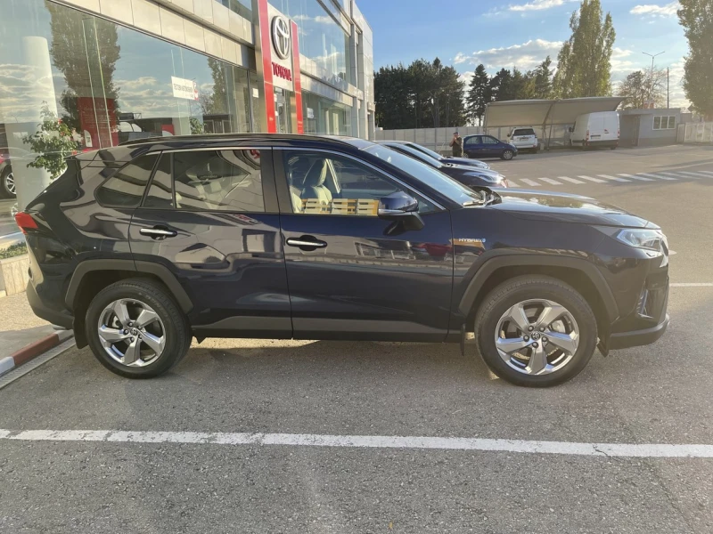 Toyota Rav4, снимка 4 - Автомобили и джипове - 48953264