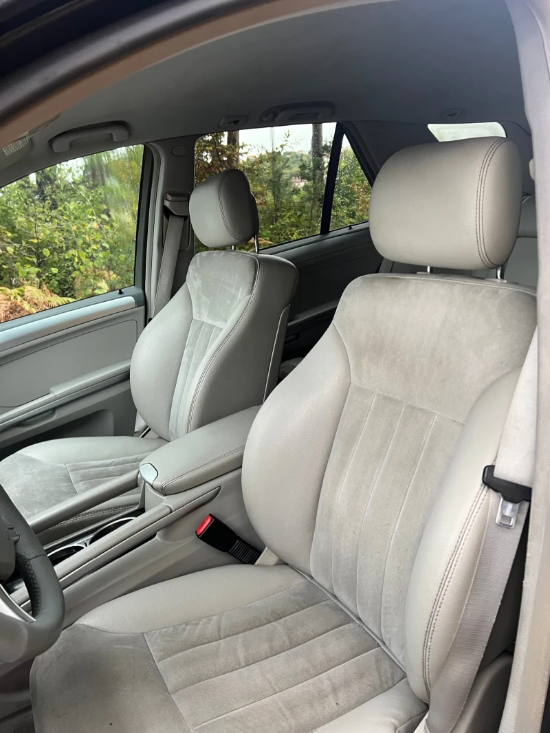 Mercedes-Benz ML 320 Sport/4х4/AMG/ТОП/, снимка 9 - Автомобили и джипове - 51986287