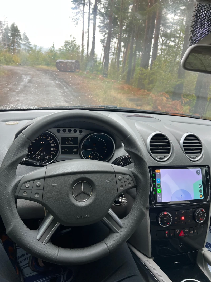 Mercedes-Benz ML 320 Sport/4х4/AMG/ТОП/, снимка 7 - Автомобили и джипове - 51986287