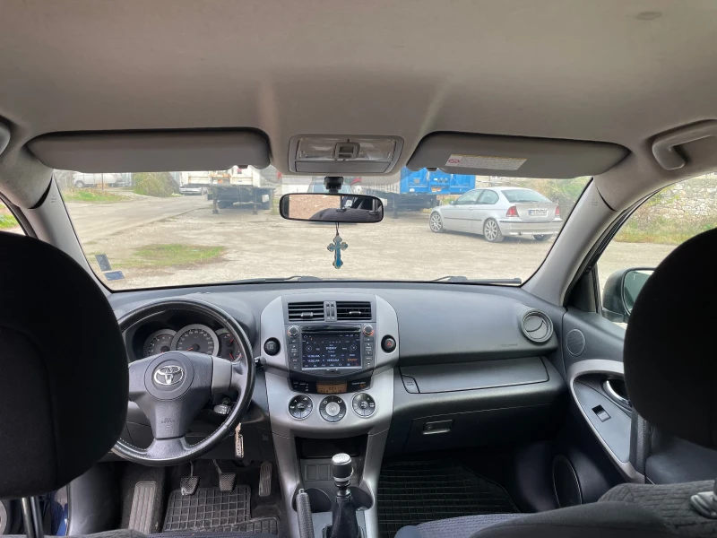 Toyota Rav4 4x4, снимка 10 - Автомобили и джипове - 52570151