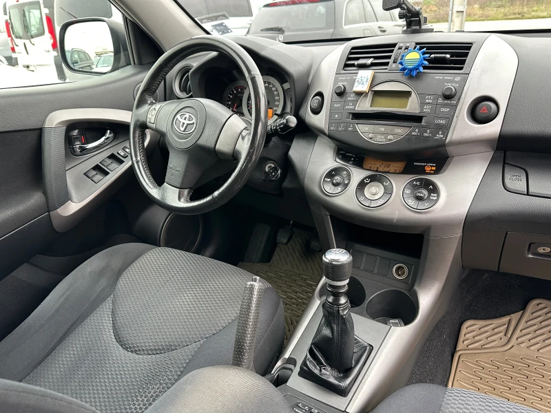 Toyota Rav4 2.2d* 136к.с* КЛИМАТРОНИК, снимка 16 - Автомобили и джипове - 52884857