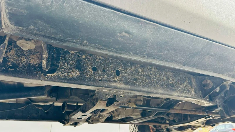 Nissan Terrano, снимка 4 - Автомобили и джипове - 53152923