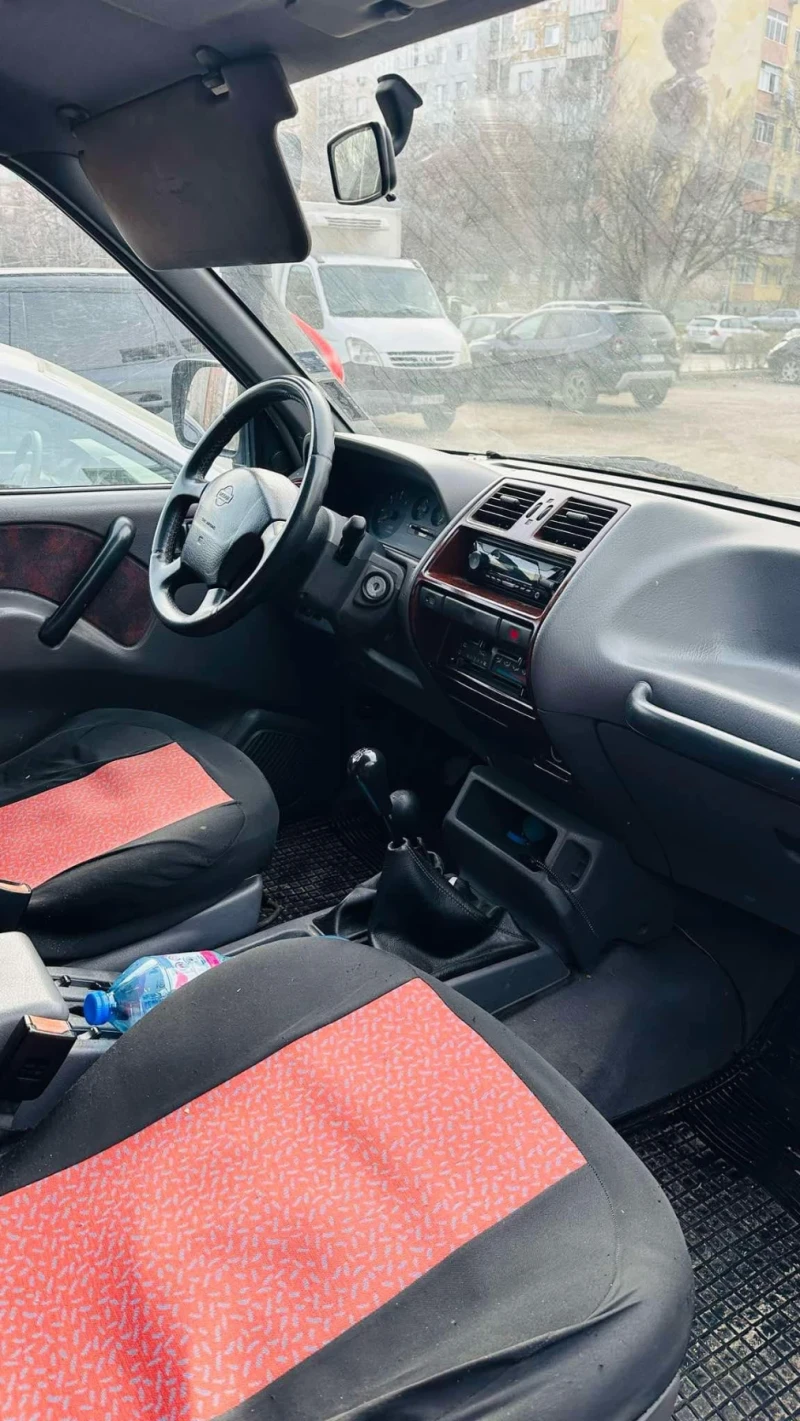 Nissan Terrano, снимка 3 - Автомобили и джипове - 53152923