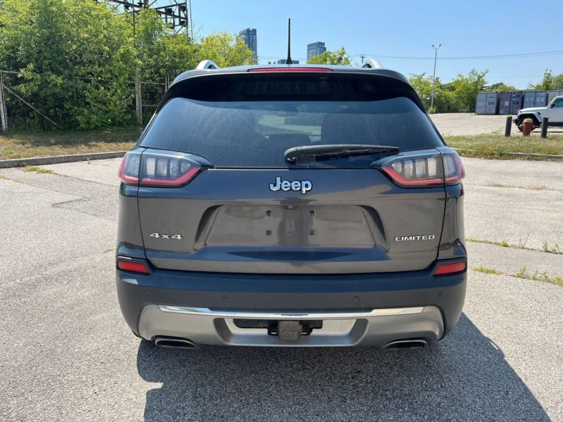Jeep Cherokee * Limited * CARFAX * КАМЕРА * ПОДГРЕВИ, снимка 4 - Автомобили и джипове - 53305108