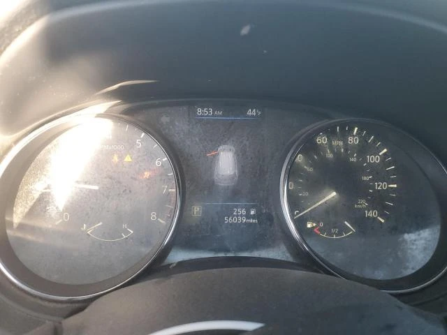 Nissan Rogue S  - изображение 9