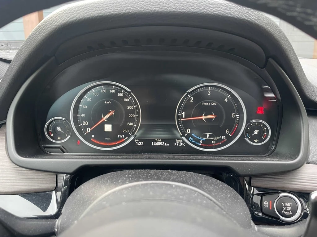 BMW X5 * xDrive35d * CARFAX *    | Mobile.bg   8